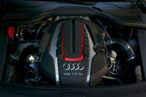 Audi S8 2012 года  (NA)